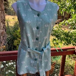 Vintage 1970’s polyester vest top with belt size M/L